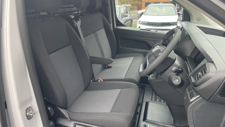 Vauxhall Vivaro L2 Diesel 2.0 Turbo D 145 Prime H1 Van